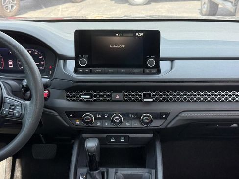 Used 2024 Honda Accord EX image 9