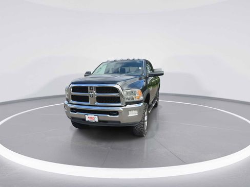 Used 2015 RAM 2500 SLT w/ Protection Group AWD/4WD image 3