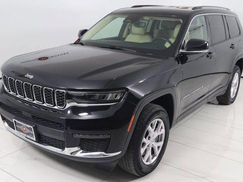 Used 2022 Jeep Grand Cherokee L Limited image 25