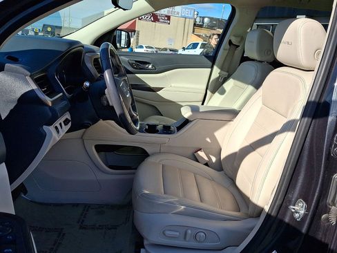 Used 2022 GMC Acadia Denali w/ Denali Ultimate Package image 20