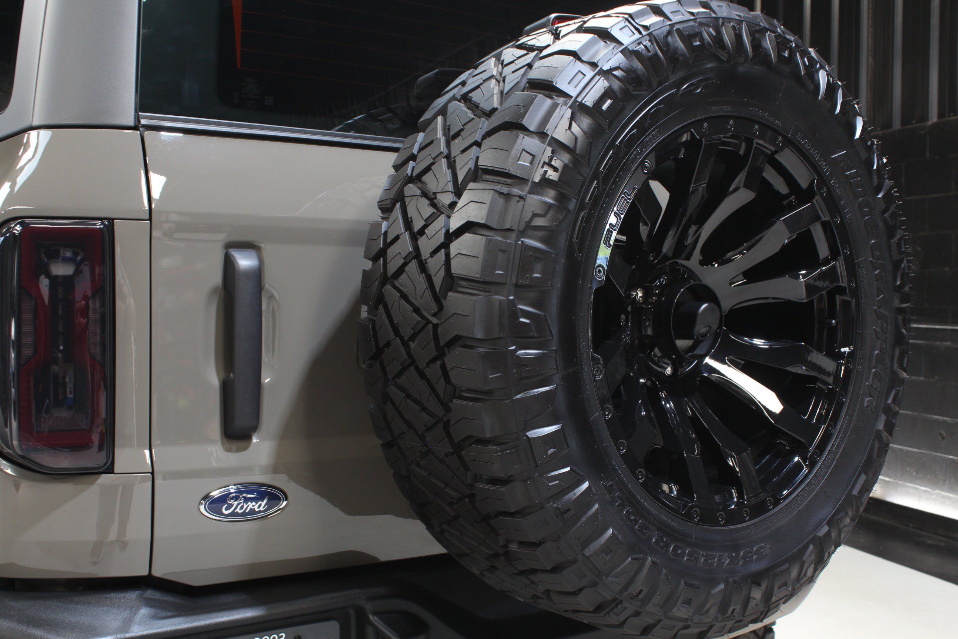 Used 2025 Ford Bronco 4-Door AWD/4WD image 26