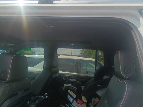 Used 2023 Chevrolet Suburban Premier AWD/4WD image 42