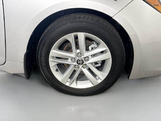 Used 2022 Toyota Corolla SE w/ SE Preferred Package FWD image 31