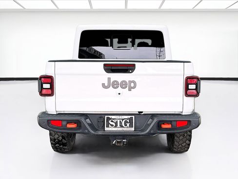 Used 2020 Jeep Gladiator Mojave AWD/4WD image 5