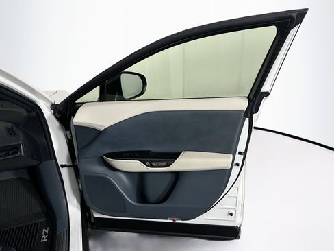Used 2023 Lexus RZ 450e Premium w/ Technology Package AWD/4WD image 31