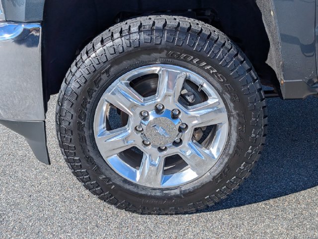 Used 2018 Chevrolet Silverado 2500 LTZ w/ Duramax Plus Package AWD/4WD image 13