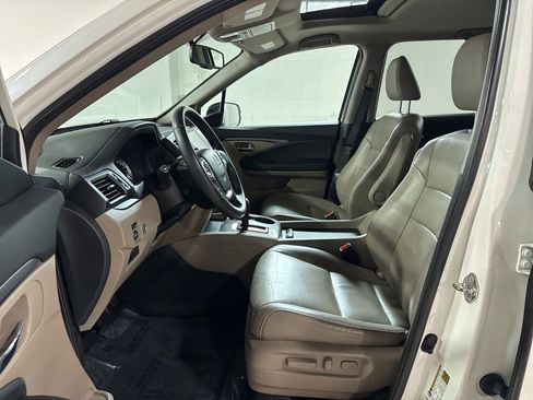 Used 2017 Honda Pilot EX-L image 24