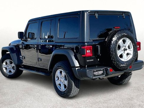 Used 2018 Jeep Wrangler Unlimited Sport S image 16