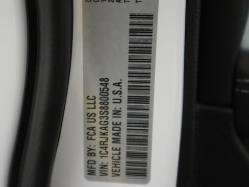 New 2025 Jeep Grand Cherokee L Altitude image 39