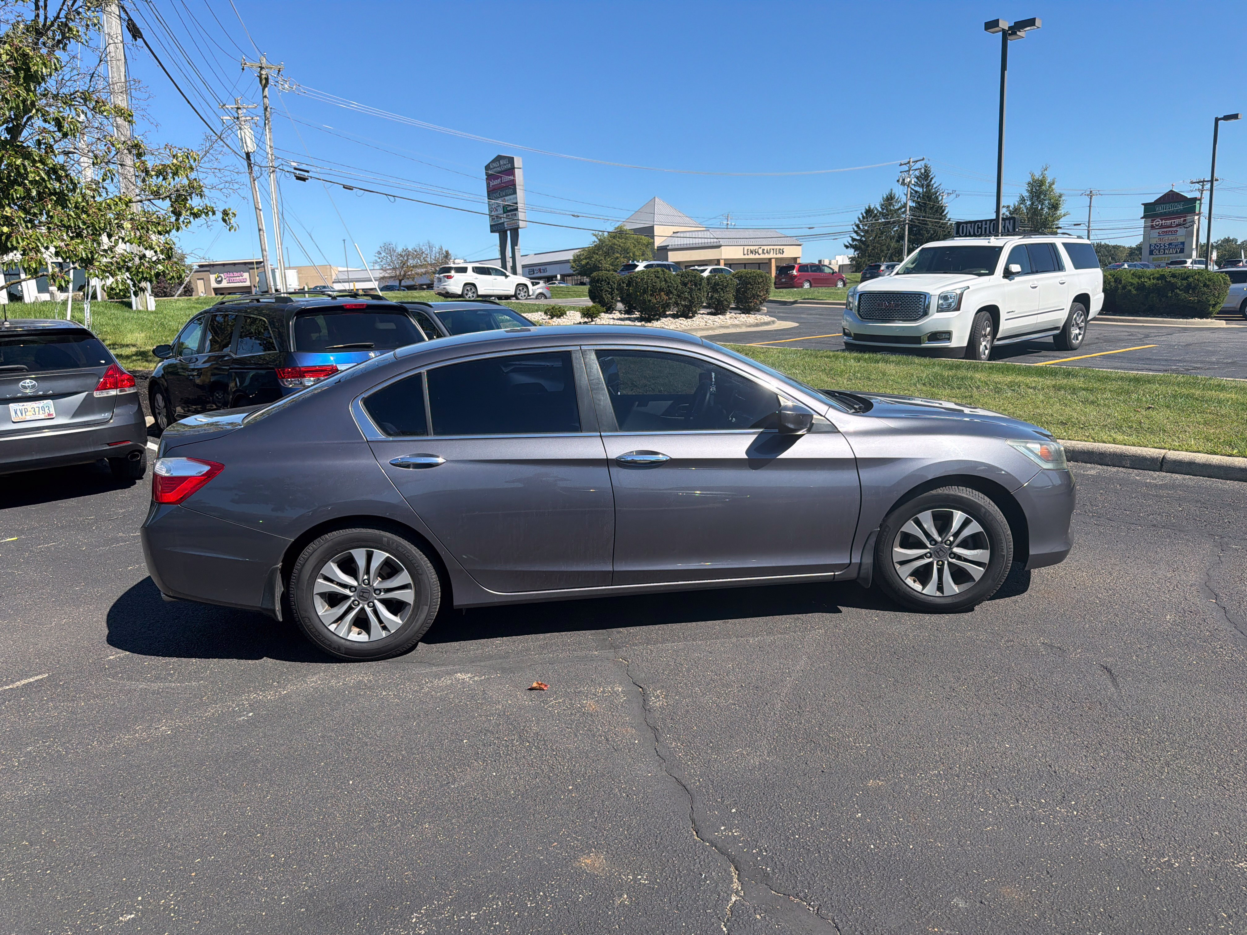 Used 2015 Honda Accord LX image 18