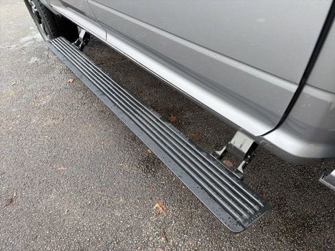 Used 2023 RAM 2500 Limited image 17