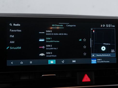 Used 2025 Kia Carnival FWD image 21