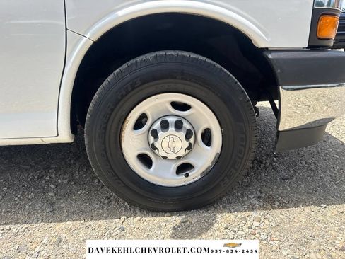 Used 2019 Chevrolet Express 2500 w/ Driver Convenience Package RWD image 39