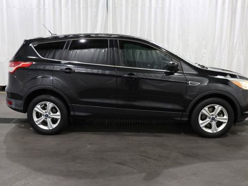Used 2015 Ford Escape SE AWD/4WD image 2