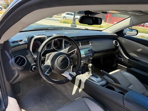 Used 2010 Chevrolet Camaro SS w/ LPO, Ground Effects Package RWD image 10