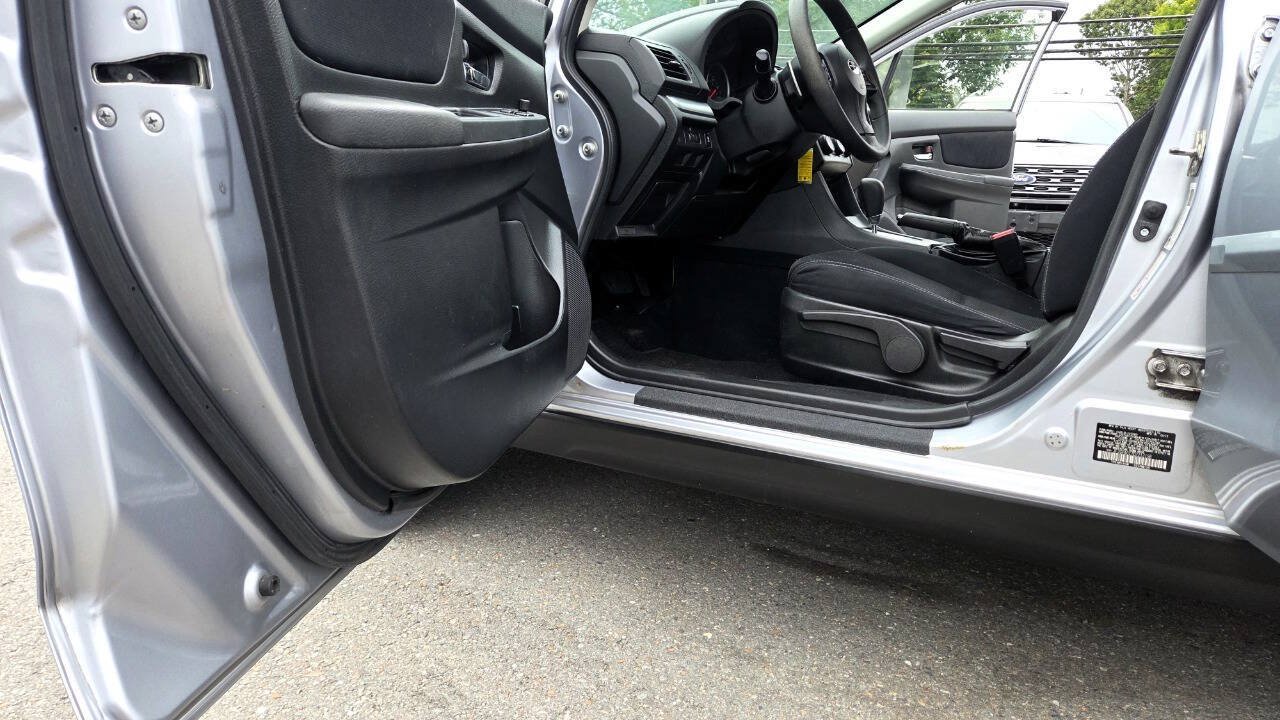 Used 2013 Subaru Crosstrek 2.0i Premium AWD/4WD image 28