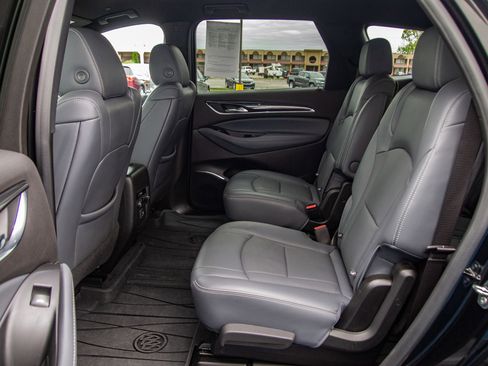 Used 2024 Buick Enclave Essence w/ Technology Package FWD image 26