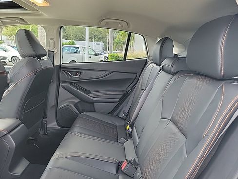 Used 2023 Subaru Crosstrek 2.5i Limited w/ Moonroof Package image 7