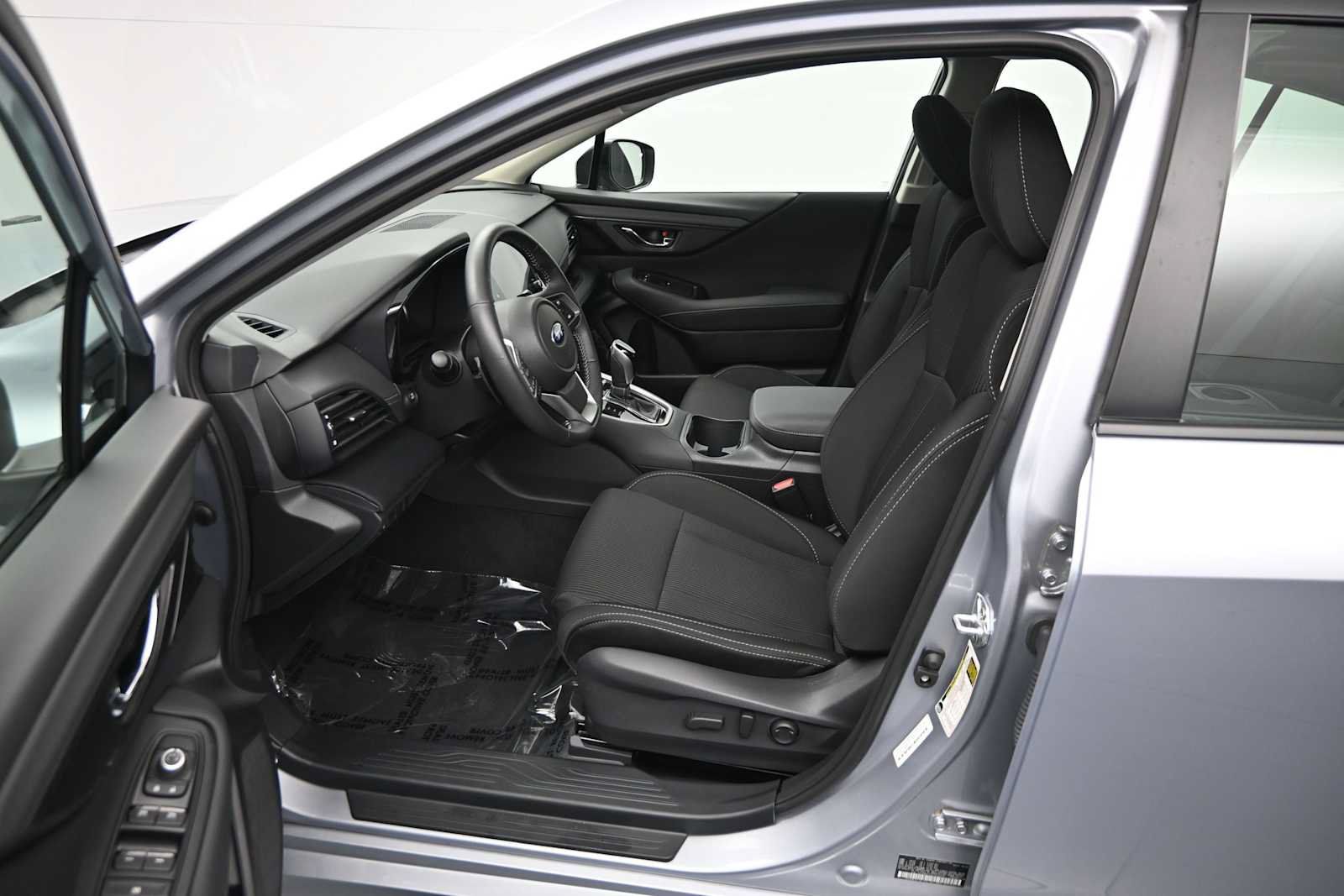 Used 2025 Subaru Legacy Premium w/ Popular Package #1 AWD/4WD image 10