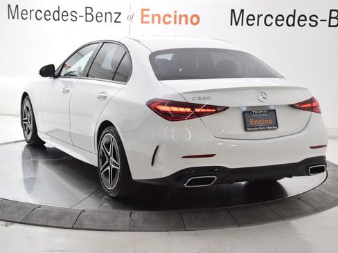 Used 2023 Mercedes-Benz C 300 Sedan image 4