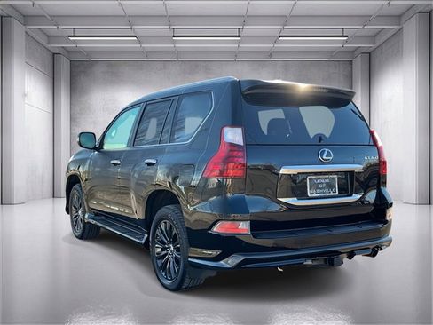 Used 2021 Lexus GX 460 Luxury w/ Sport Design Package image 5