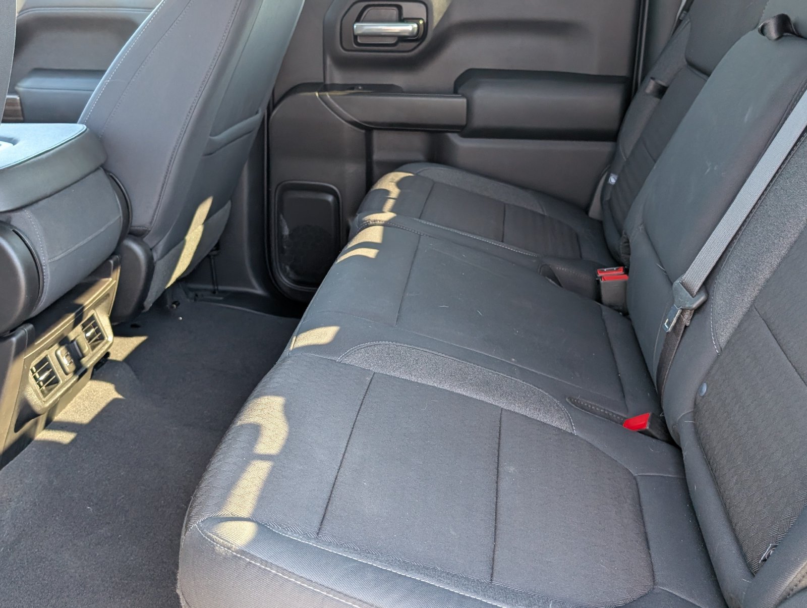 Used 2019 Chevrolet Silverado 1500 LT w/ All-Star Edition AWD/4WD image 9