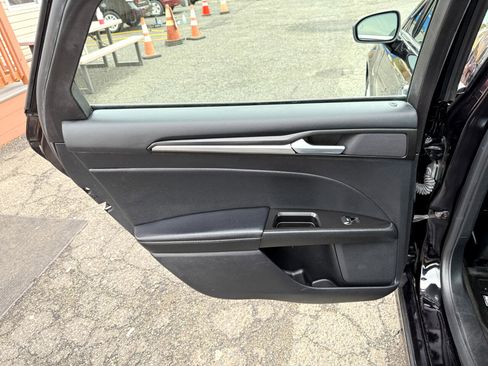 Used 2019 Ford Fusion Energi Titanium image 30