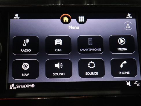 Used 2019 Bentley Bentayga image 13