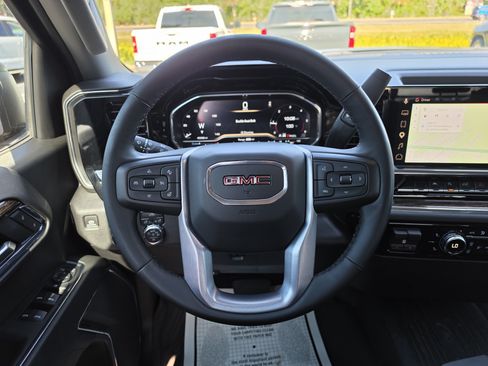 Used 2023 GMC Sierra 1500 Elevation w/ X31 Off-Road Package AWD/4WD image 21