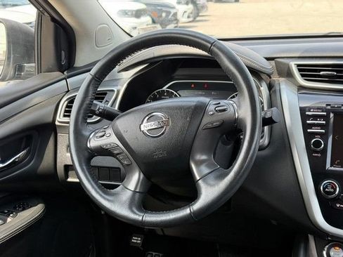 Used 2019 Nissan Murano SV w/ Premium Package AWD/4WD image 15
