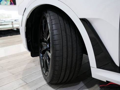 Used 2024 BMW X7 xDrive40i w/ M Sport Package image 91