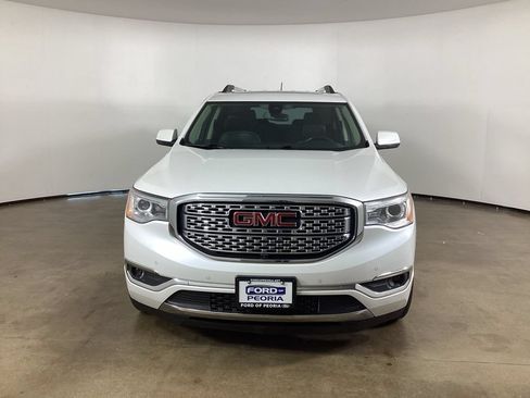 Used 2017 GMC Acadia Denali w/ Technology Package AWD/4WD image 2