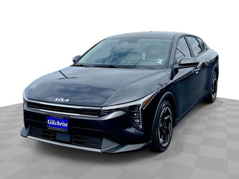Used 2025 Kia K4 EX FWD image 1
