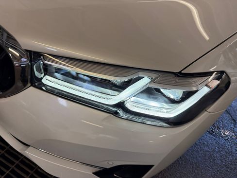Used 2022 BMW 540i w/ Premium Package RWD image 26