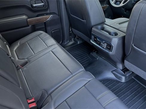 Used 2022 Chevrolet Silverado 1500 High Country w/ Z71 Off-Road Package image 18