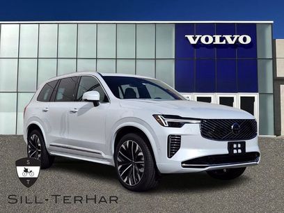 New 2026 Volvo XC90 B6 Plus w/ Protection Package Premier