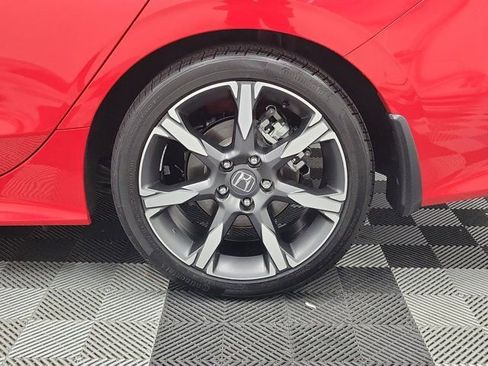 Certified 2025 Honda Civic Sport Touring image 11