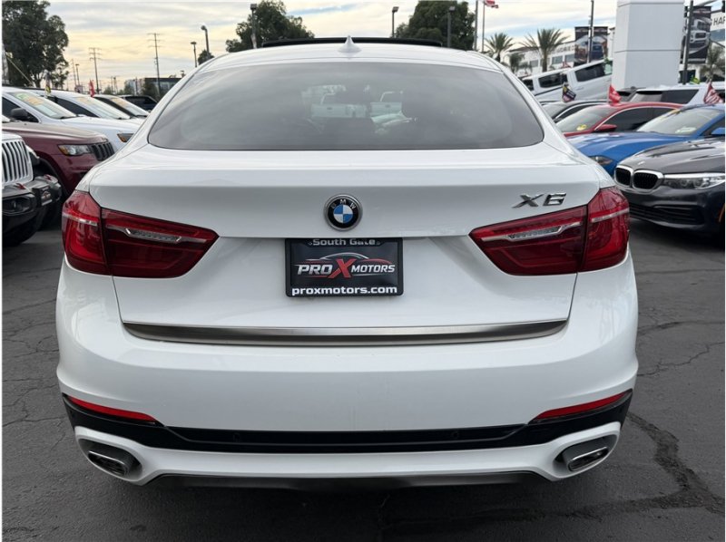 Used 2019 BMW X6 sDrive35i w/ Convenience Package RWD image 5