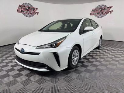 Used 2022 Toyota Prius LE