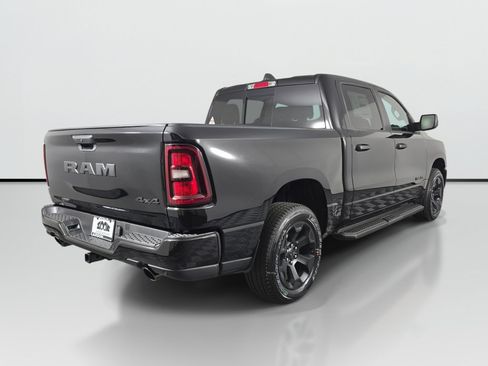 New 2026 RAM 1500 Express AWD/4WD image 4