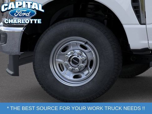 New 2026 Ford F250 XL w/ XL Chrome Package AWD/4WD image 19