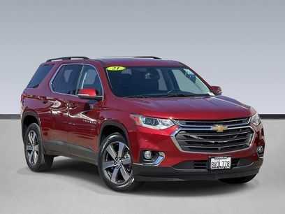 Used 2021 Chevrolet Traverse LT w/ LT Premium Package