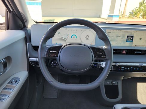 Used 2024 Hyundai Ioniq 5 SEL RWD image 17