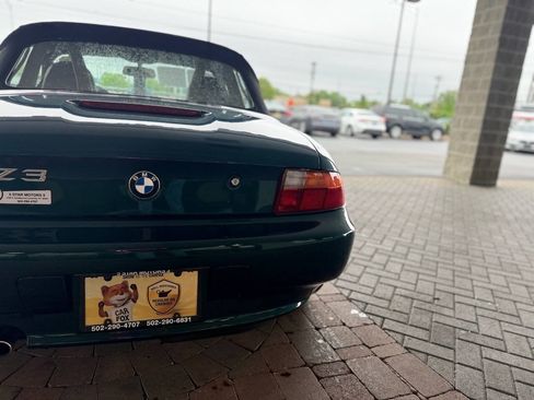 Used 1997 BMW Z3 1.9 RWD image 11