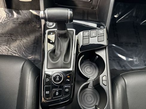 Used 2025 Kia Sportage X-Pro AWD/4WD image 17