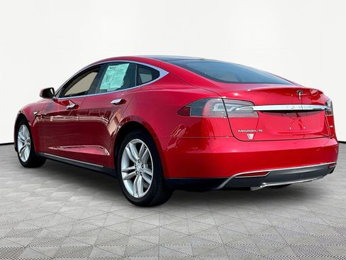 Used 2013 Tesla Model S RWD image 4