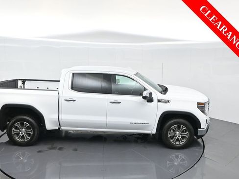 Used 2024 GMC Sierra 1500 SLT image 55
