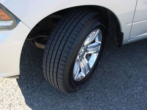 Used 2014 RAM 1500 Sport image 40