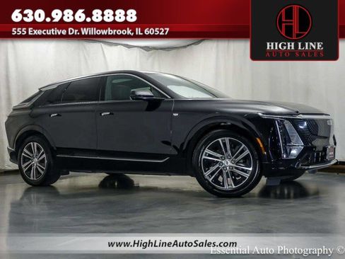 Used 2024 Cadillac Lyriq Luxury AWD/4WD image 1