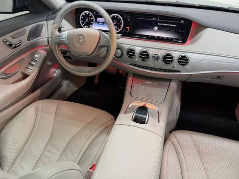 Used 2015 Mercedes-Benz S 550 Sedan image 31